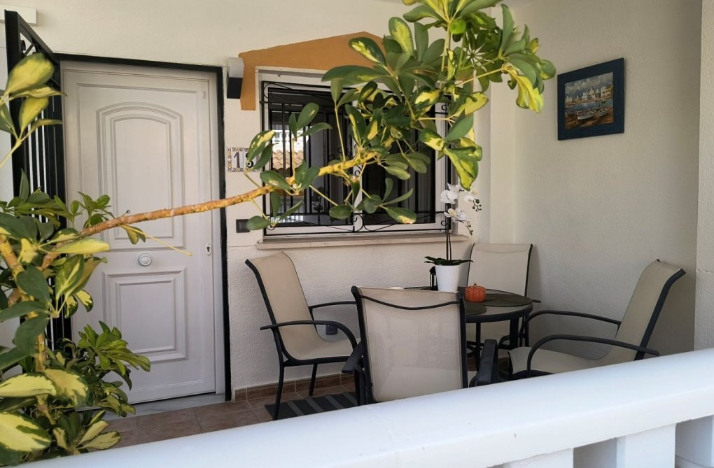 Resale - town house - Alicante - Costa Blanca