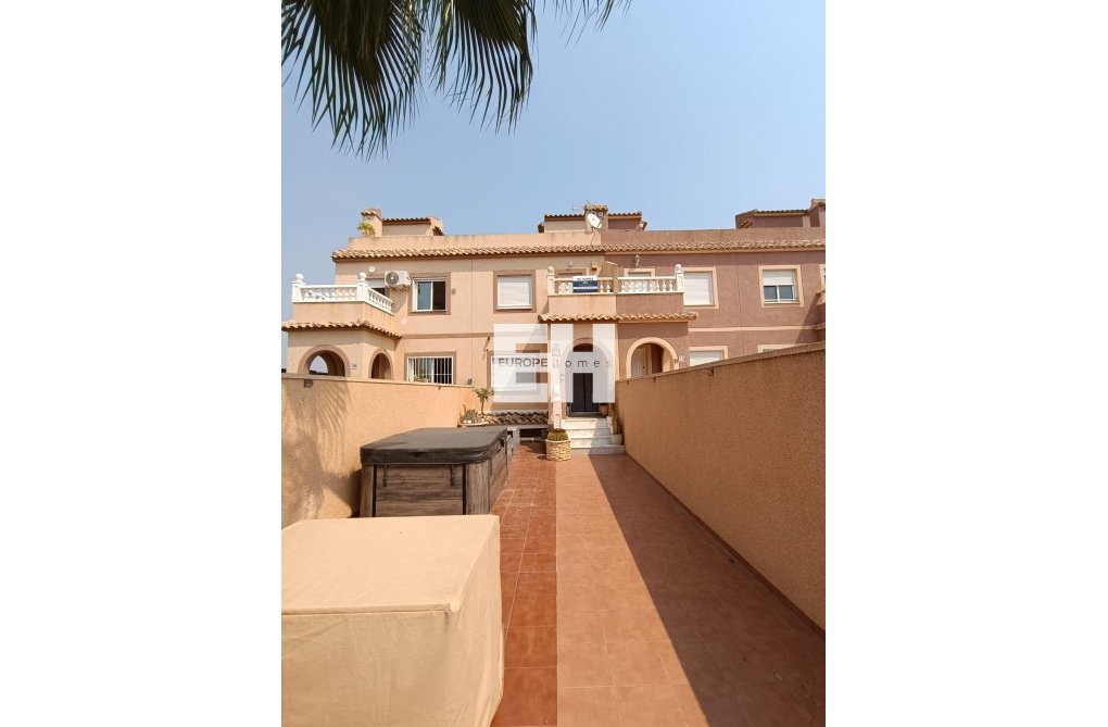 Resale - town house - Avileses - Jerónimo Y Avileses