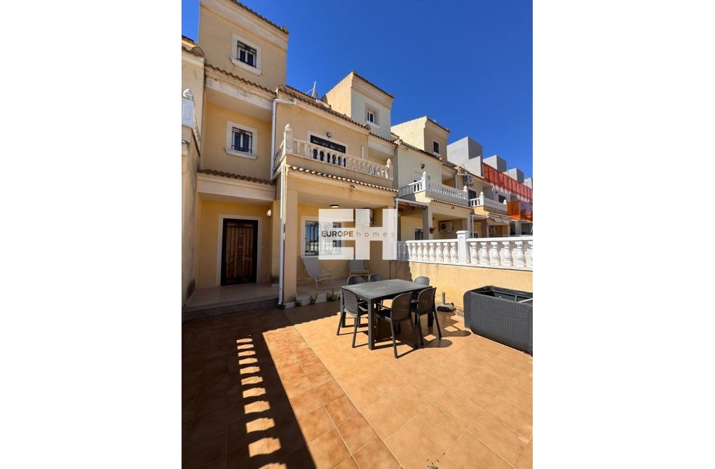 Resale - town house - Campoamor - Costa Blanca