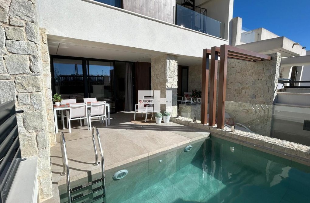 Resale - town house - Dolores - Costa Blanca