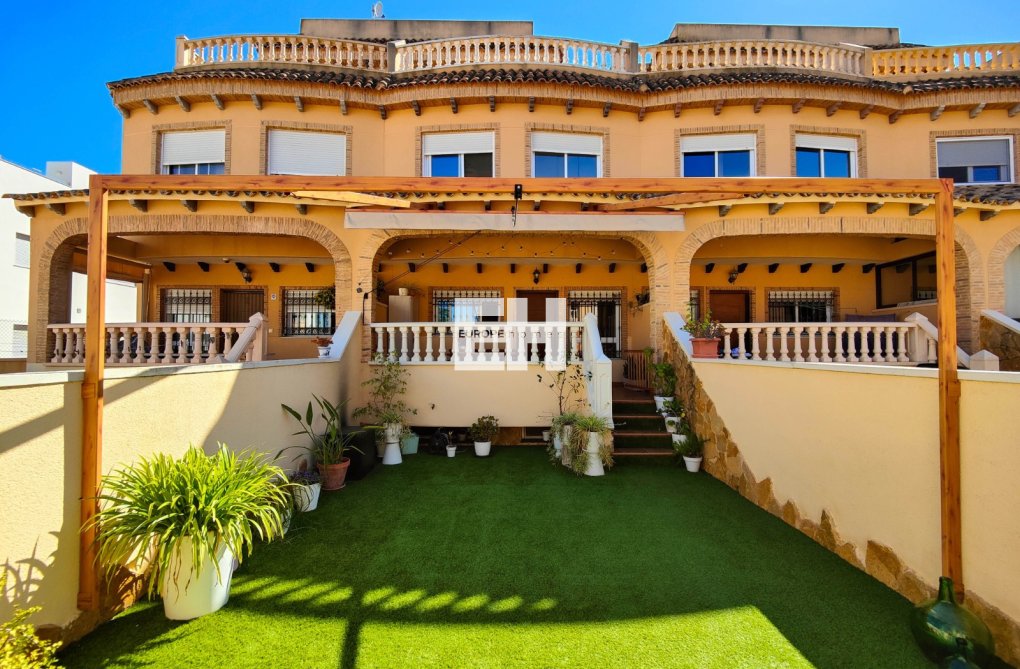 Resale - town house - Guardamar del Segura - Costa Blanca