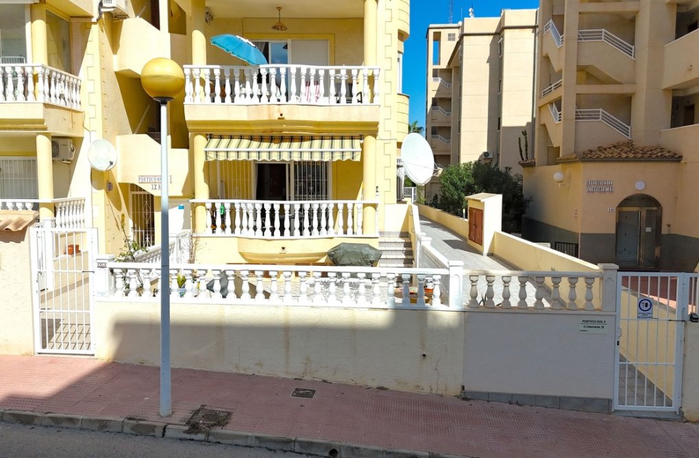Resale - town house - Guardamar del Segura - Costa Blanca