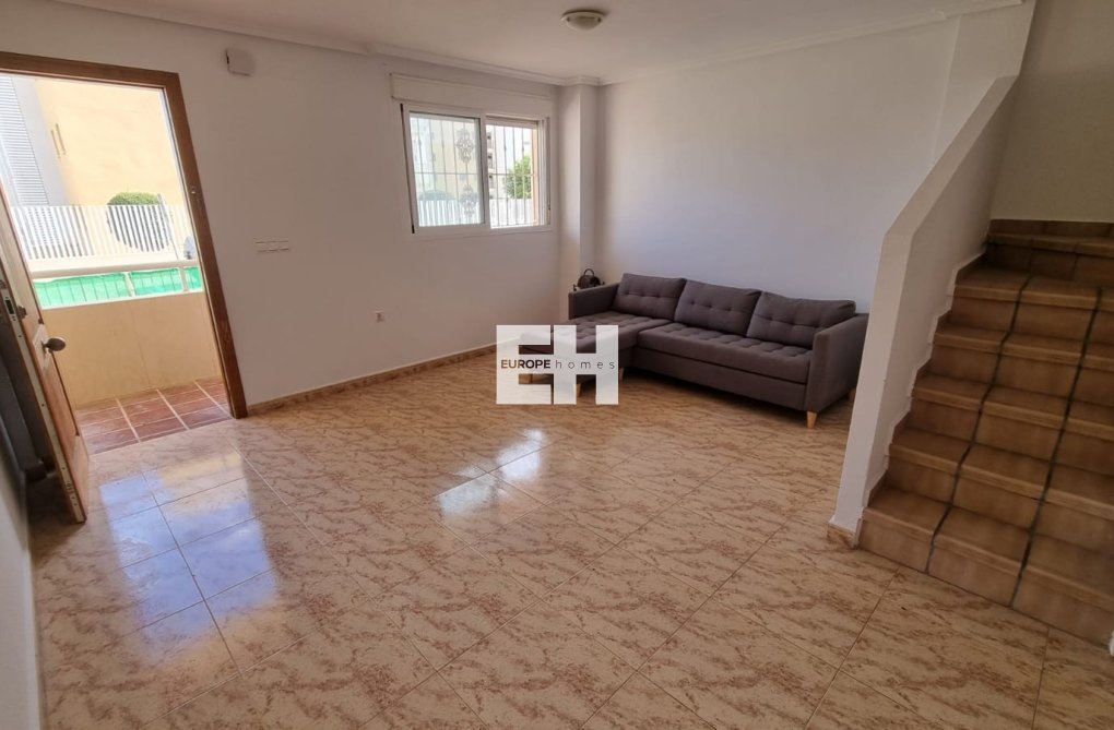Resale - town house - Orihuela Costa - Costa Blanca