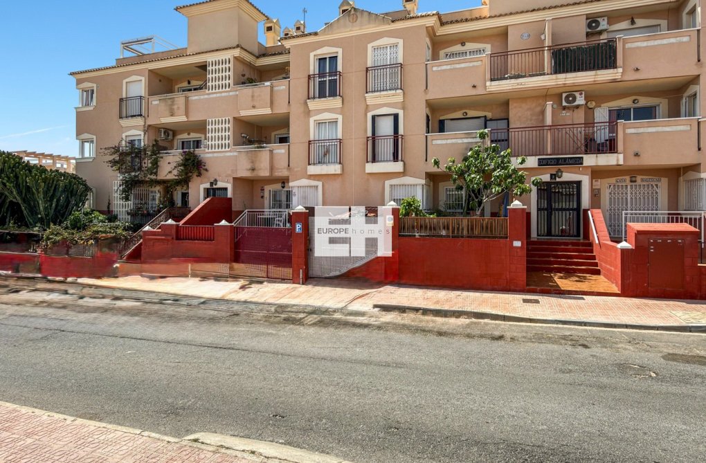 Resale - town house - Orihuela Costa - Costa Blanca