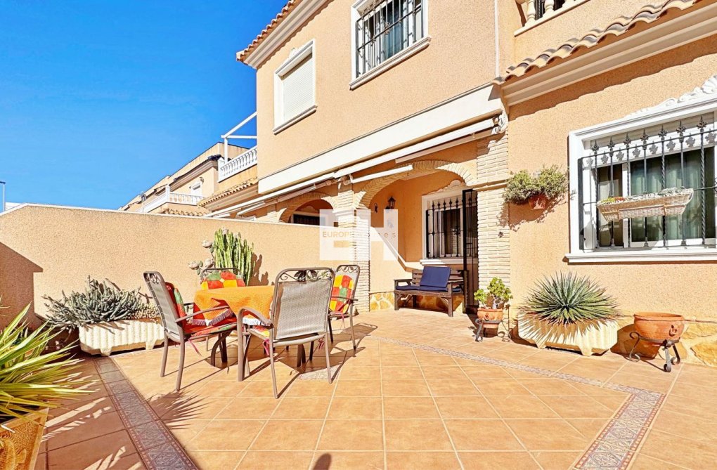 Resale - town house - Orihuela Costa - Costa Blanca