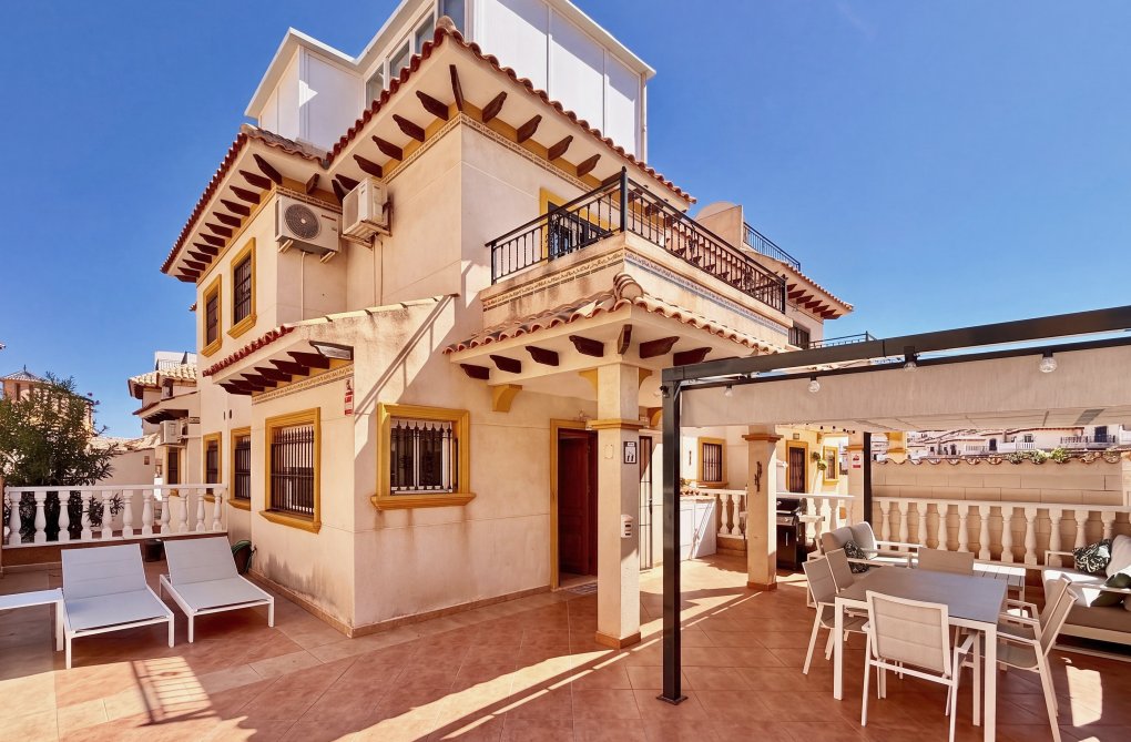 Resale - town house - Orihuela Costa - Costa Blanca
