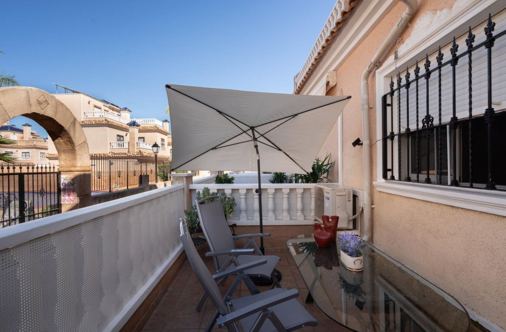 Resale - town house - Orihuela Costa - Los Dolses