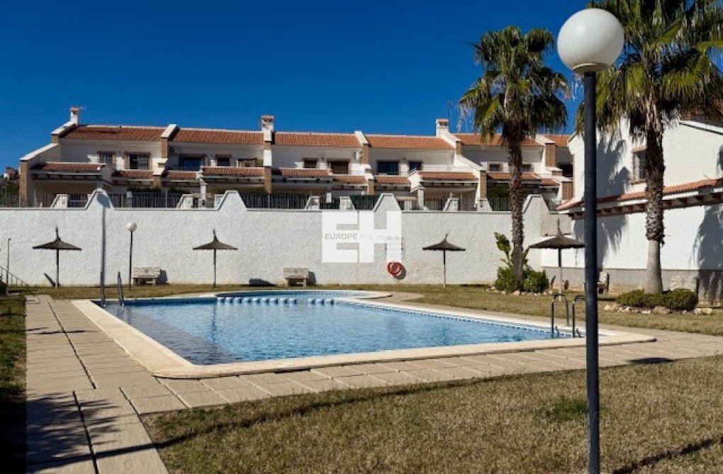 Resale - town house - San Miguel de Salinas - Inland
