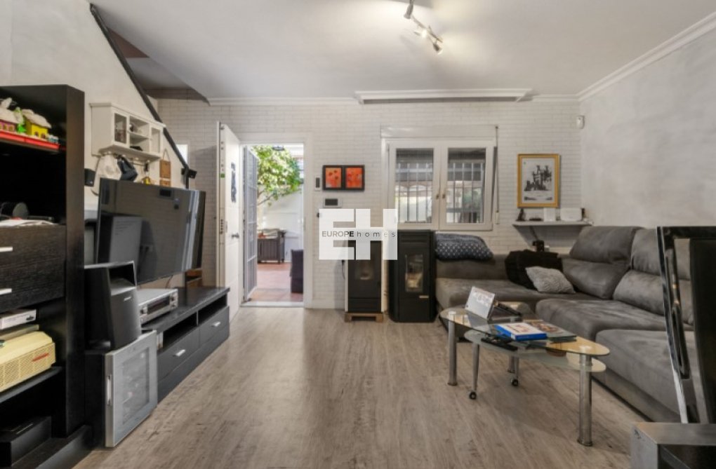 Resale - town house - Torrevieja - Costa Blanca