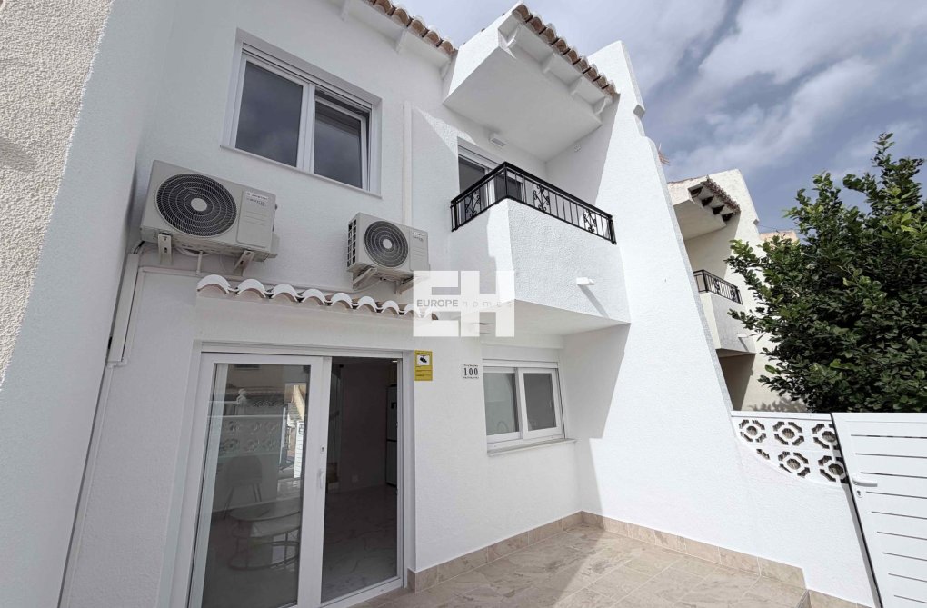 Resale - town house - Torrevieja - Costa Blanca