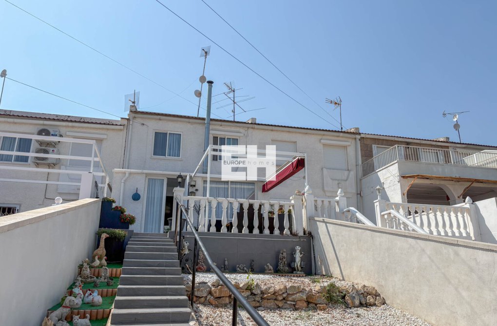 Resale - town house - Torrevieja - Costa Blanca