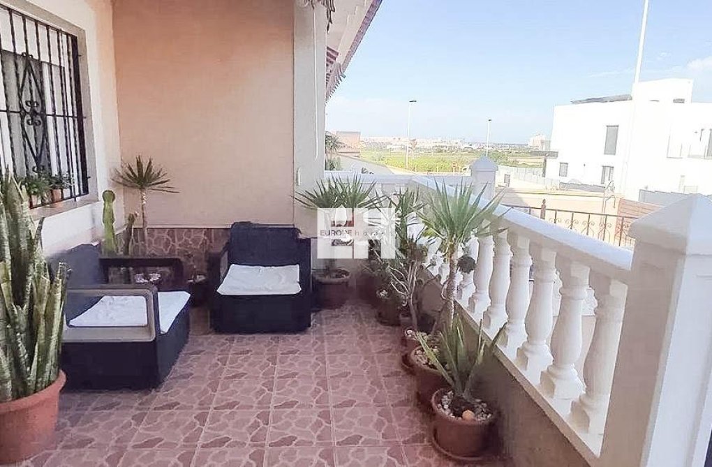 Resale - town house - Torrevieja - Los Altos