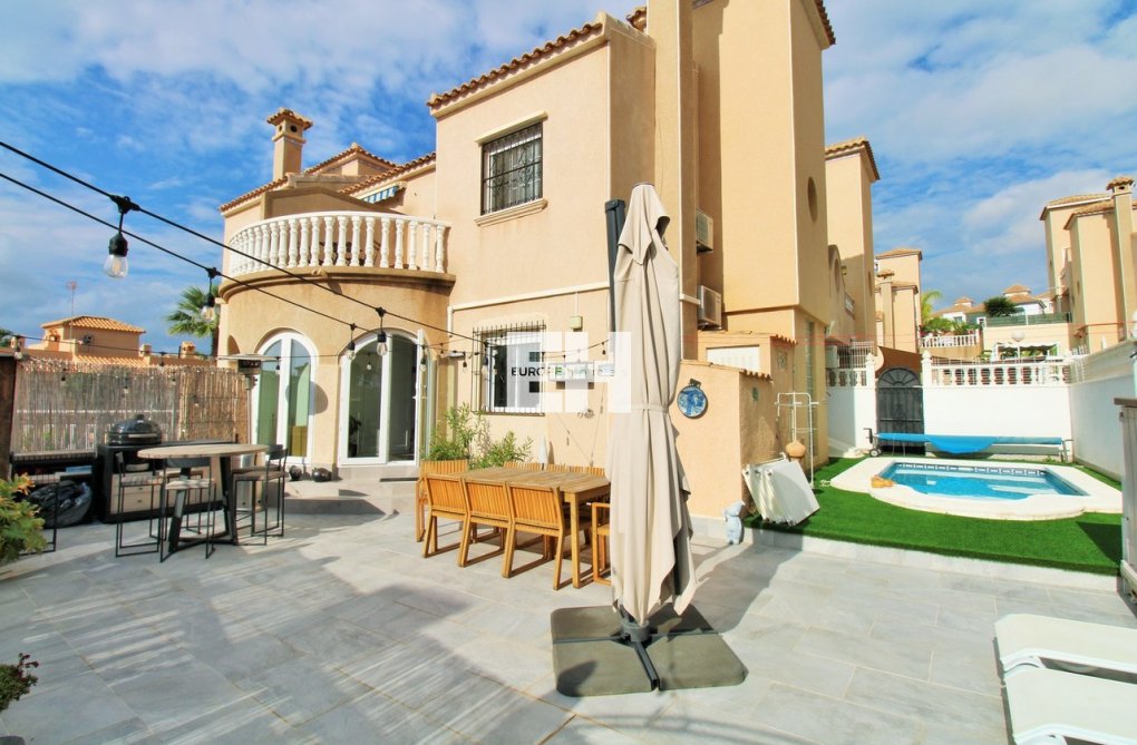 Resale - town house - Villamartin - Costa Blanca