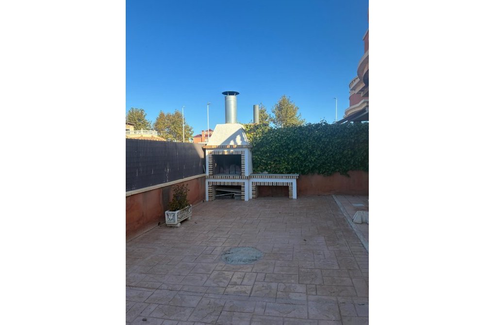 Resale - villa - Almoradí - El Banet
