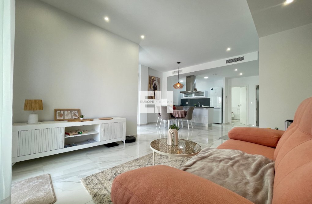 Resale - villa - Benijofar - Costa Blanca