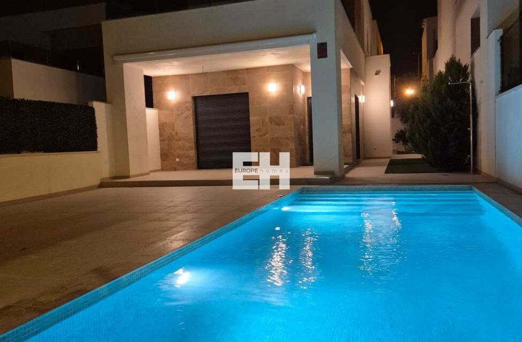 Resale - villa - Bigastro - Inland