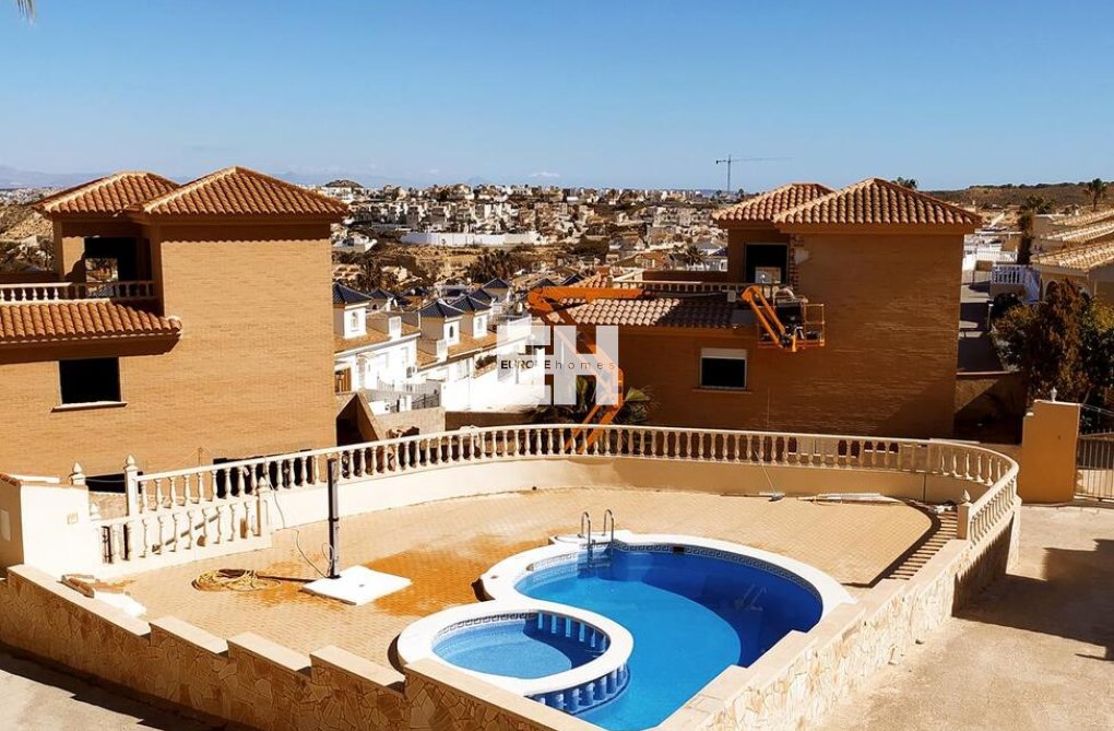 Resale - villa - Ciudad Quesada - Costa Blanca