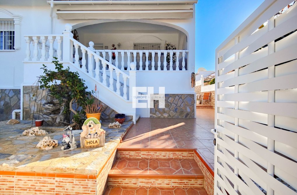 Resale - villa - Ciudad Quesada - Costa Blanca