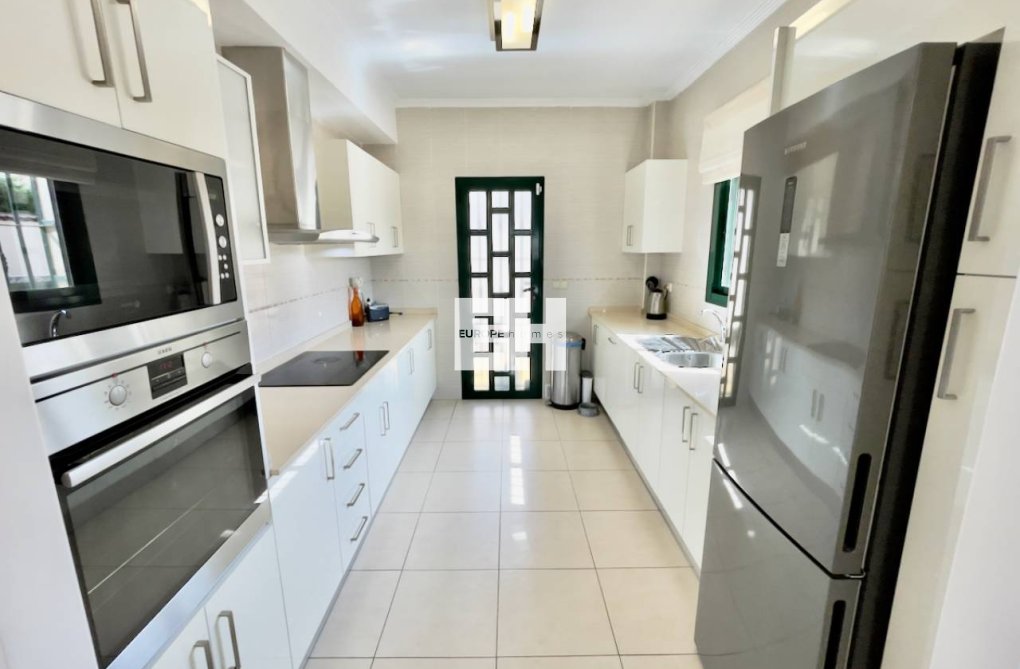 Resale - villa - Ciudad Quesada - Costa Blanca
