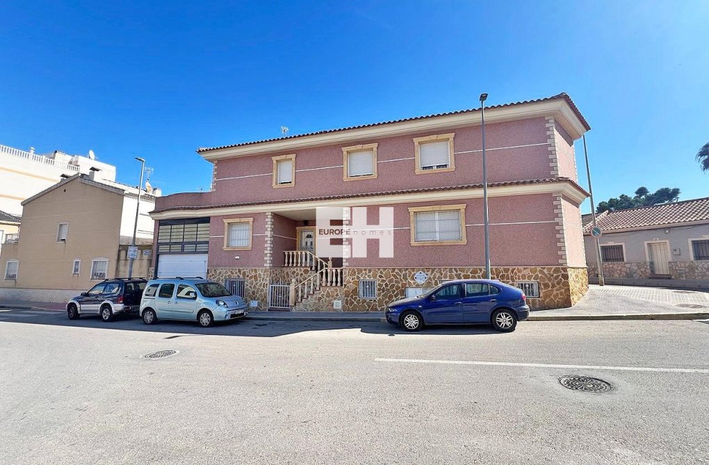 Resale - villa - Formentera del Segura - C- Cooperativa
