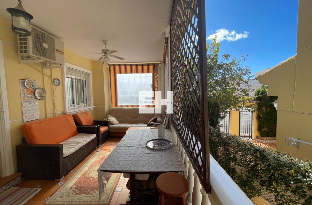 Resale - villa - Guardamar del Segura - Costa Blanca