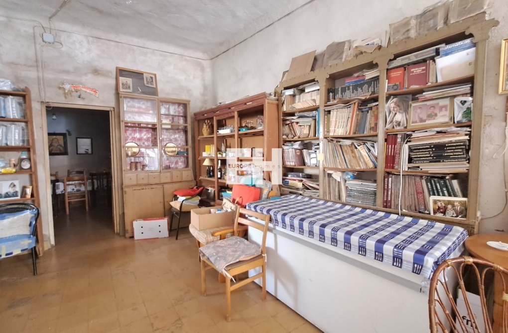 Resale - villa - Los Montesinos - Costa Blanca