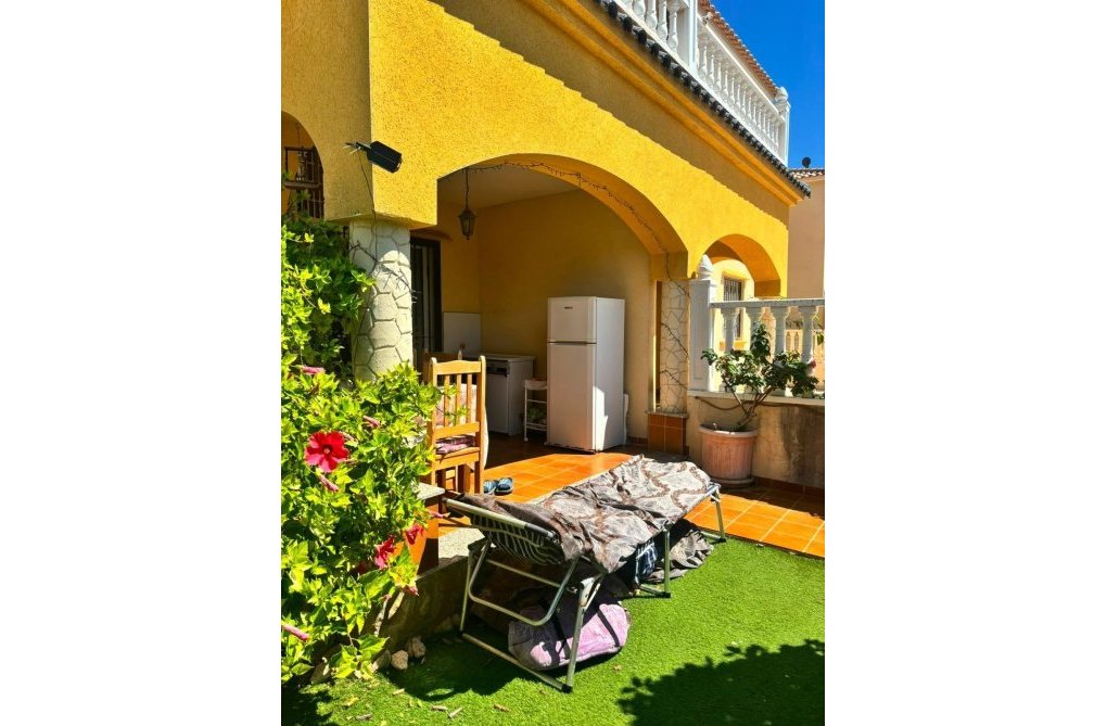 Resale - villa - Orihuela Costa - Lomas de Cabo Roig