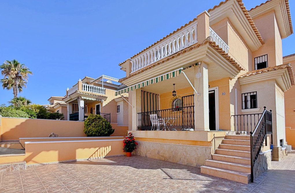 Resale - villa - Orihuela - Inland