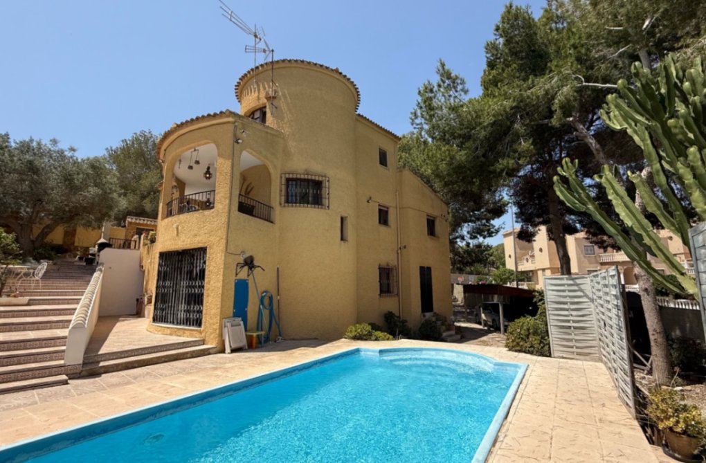 Resale - villa - Orihuela - Inland