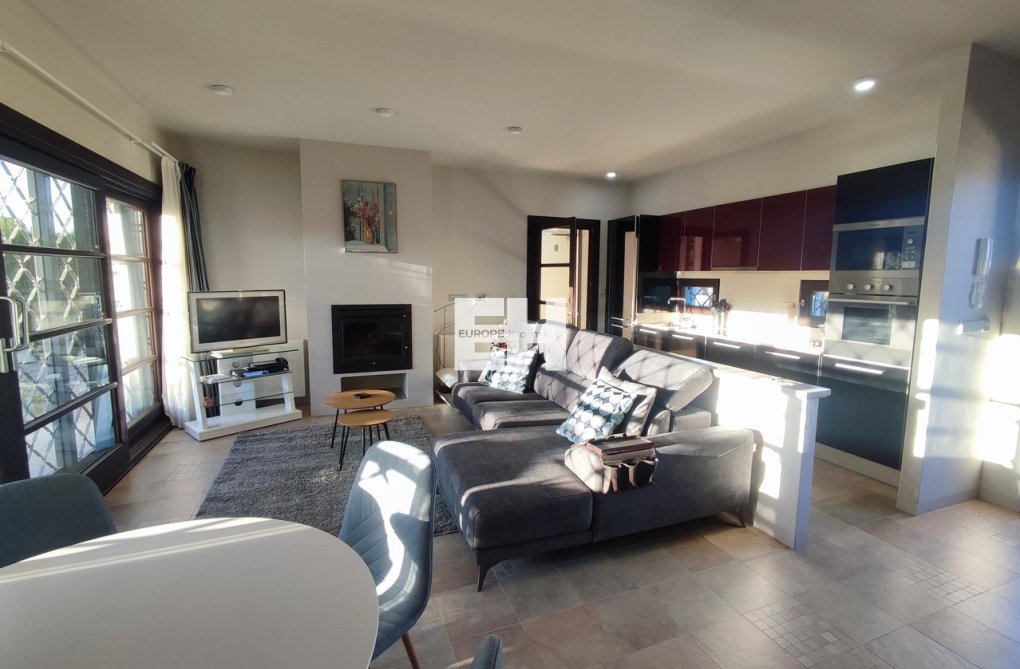 Resale - villa - Peraleja Golf - Inland