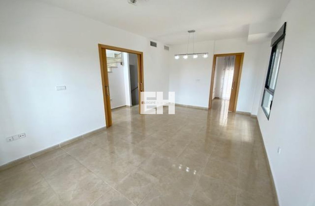 Resale - villa - Roldan - Inland