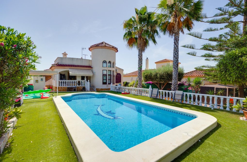 Resale - villa - San Fulgencio - Costa Blanca