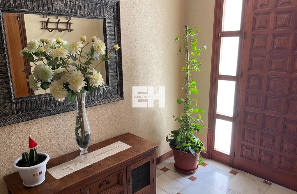 Resale - villa - San Miguel de Salinas - Inland