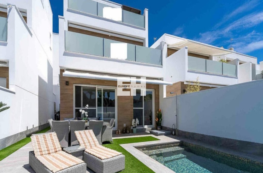 Resale - villa - San Pedro del Pinatar - Costa Calida