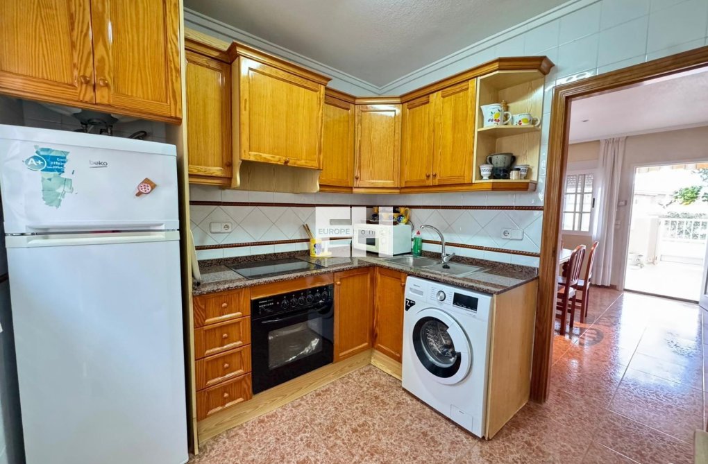 Resale - villa - Torrevieja - Costa Blanca