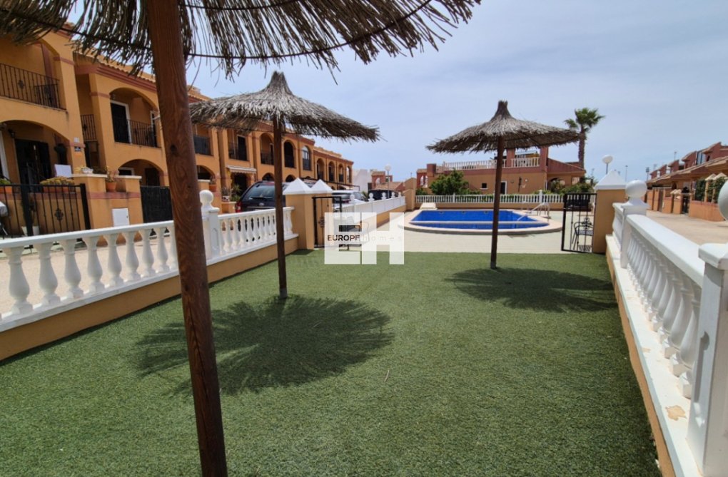 Resale - villa - Torrevieja - Costa Blanca