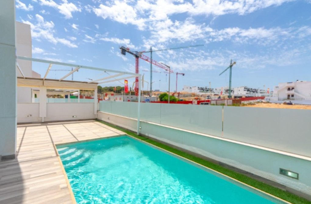 Resale - villa - Torrevieja - Costa Blanca