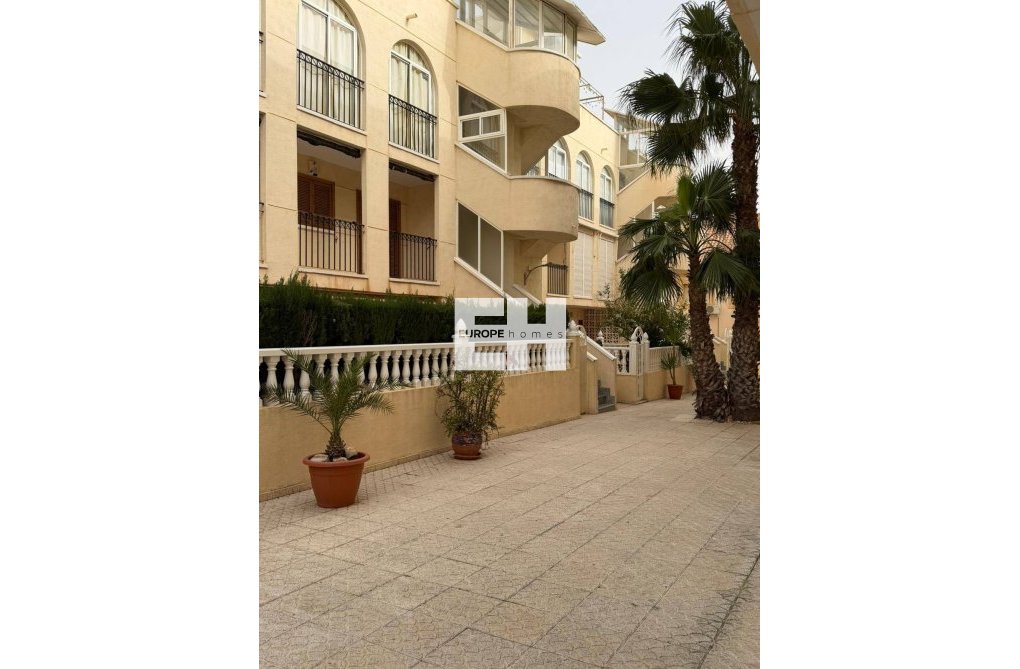 Revente - Appartement - Orihuela Costa - La Regia