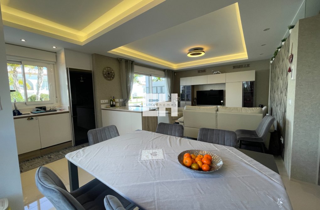 Revente - Appartement - Rojales - Inland