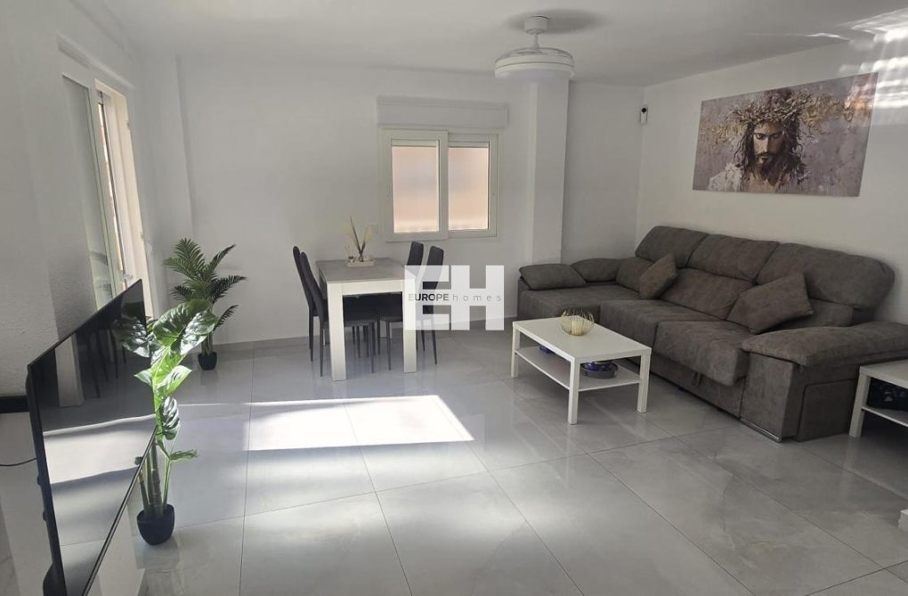 Revente - Appartement - Torrevieja - Acequion