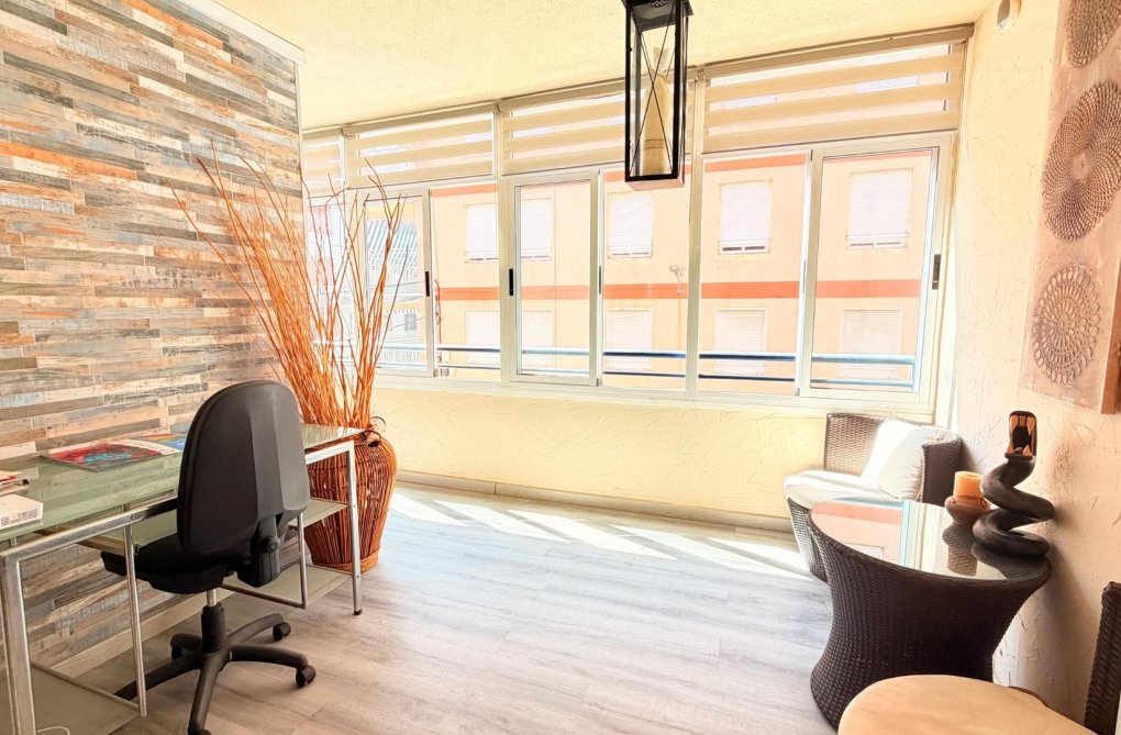 Revente - Appartement - Torrevieja - Acequion