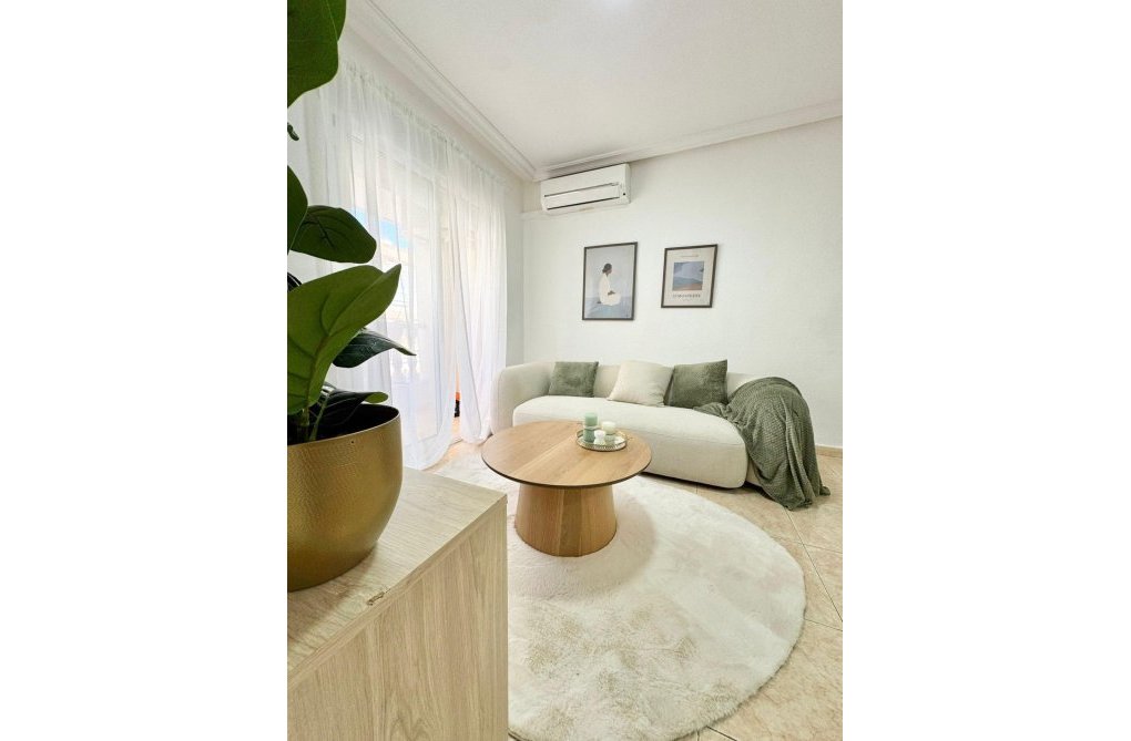 Revente - Appartement - Torrevieja - Antonio Machado
