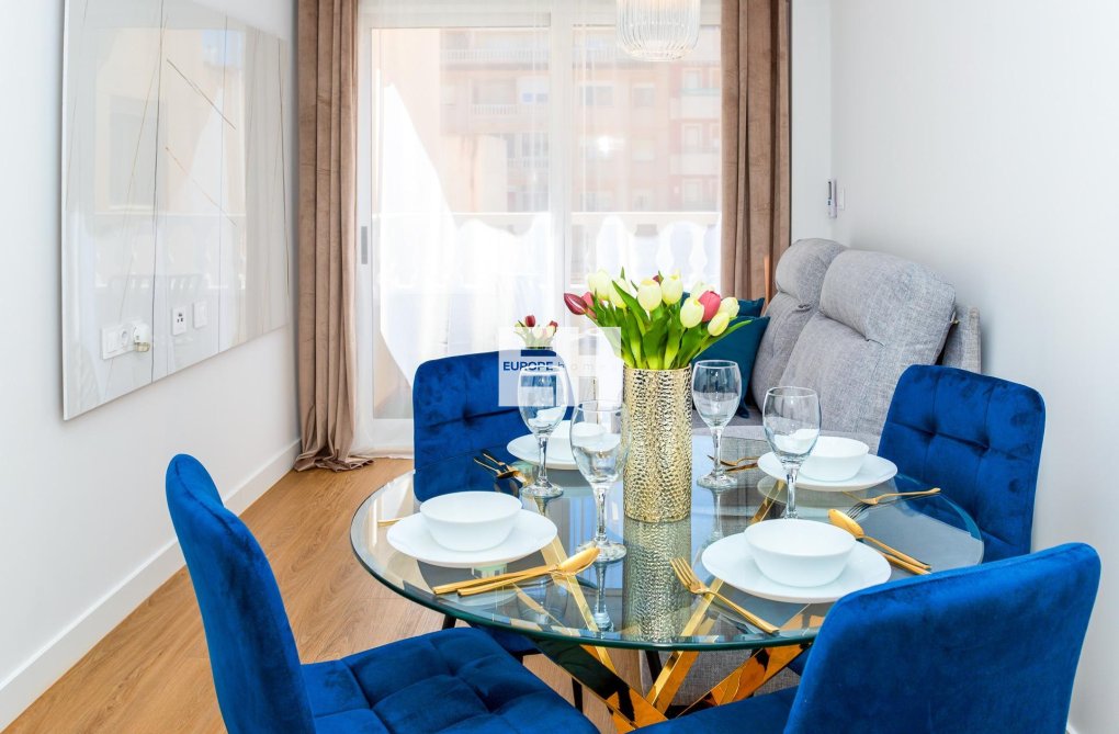 Revente - Appartement - Torrevieja - Centro