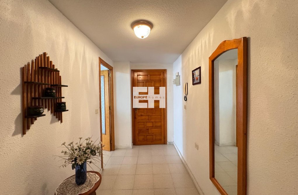 Revente - Appartement - Torrevieja - Centro