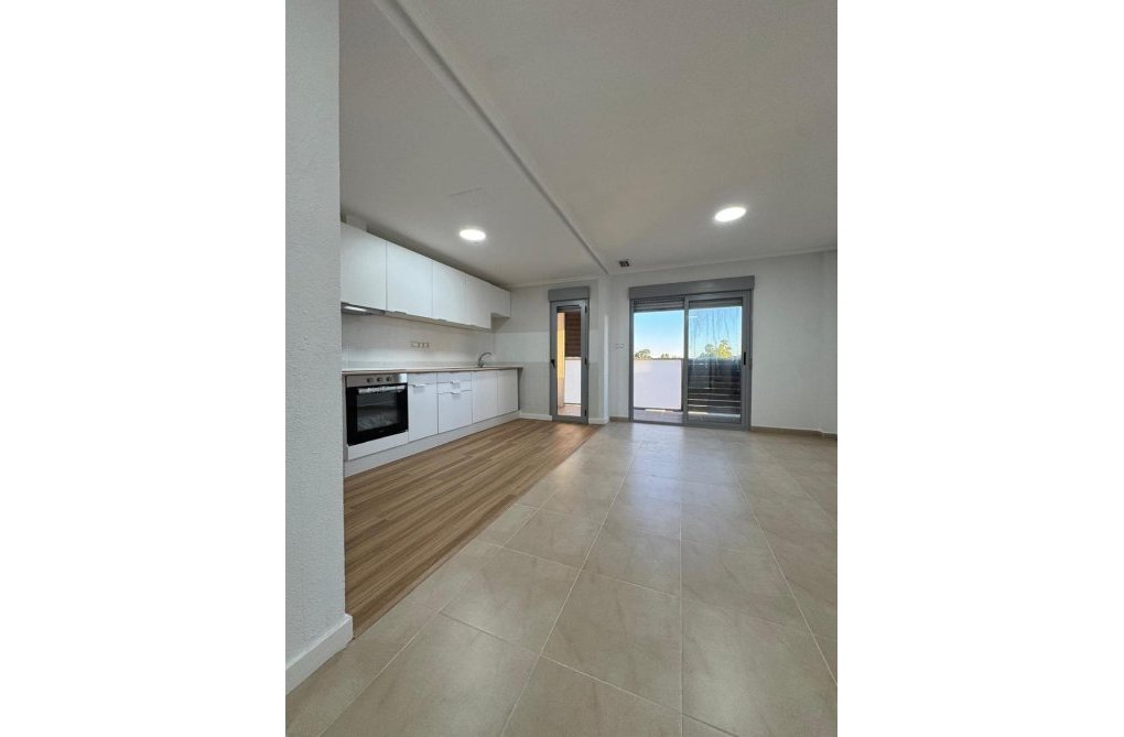 Revente - Appartement - Torrevieja - Centro
