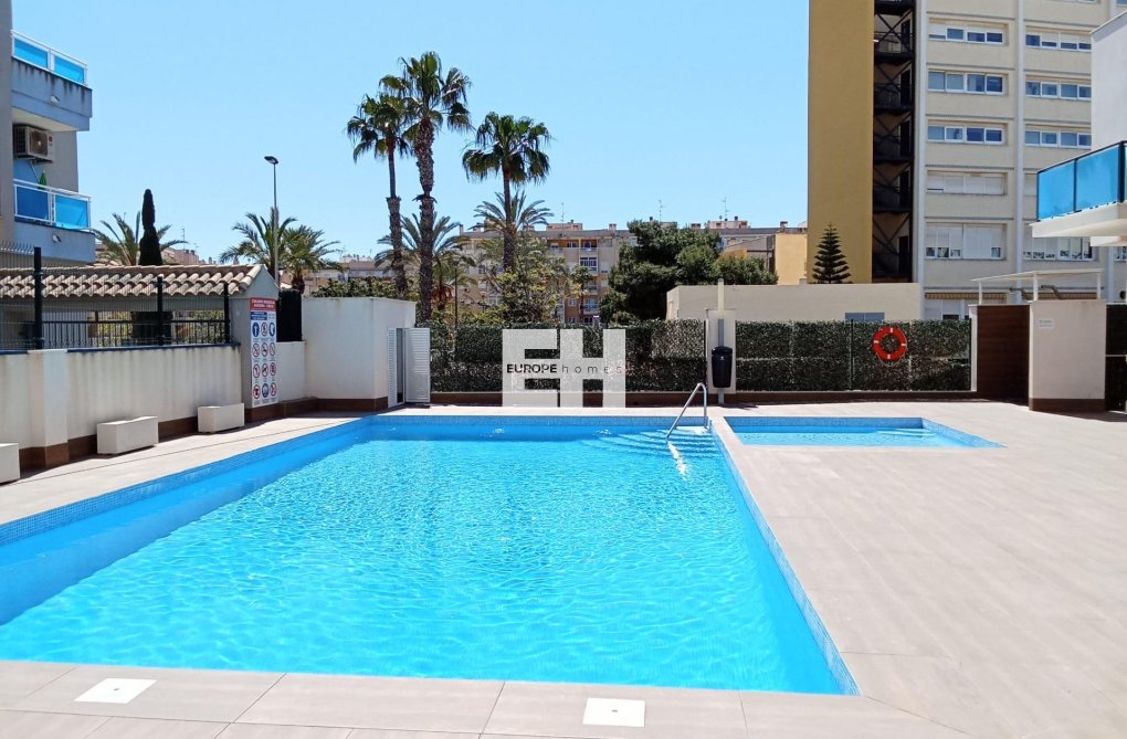 Revente - Appartement - Torrevieja - Estacion De Autobuses