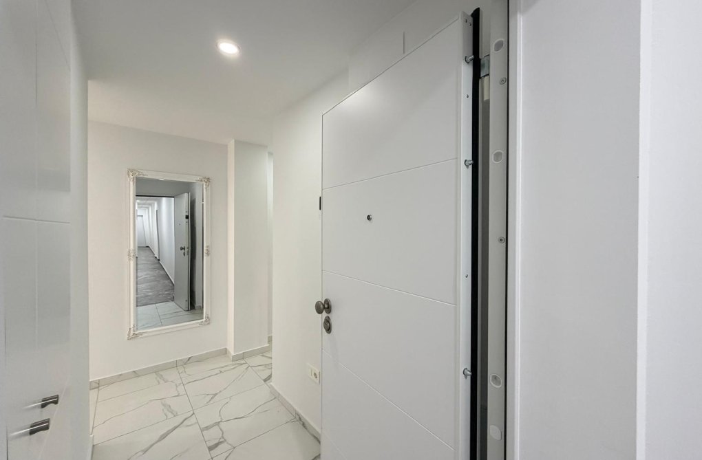 Revente - Appartement - Torrevieja - Estacion De Autobuses