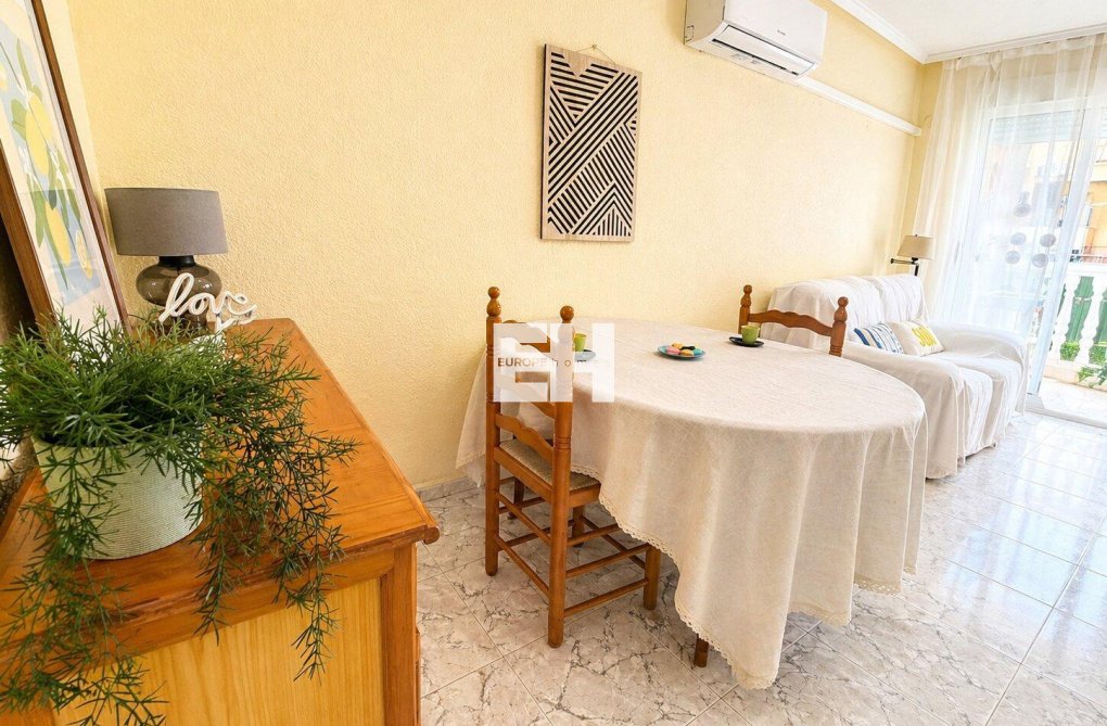 Revente - Appartement - Torrevieja - Habaneras