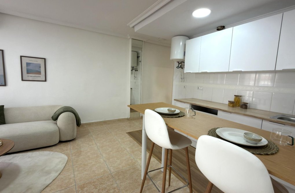 Revente - Appartement - Torrevieja - Habaneras