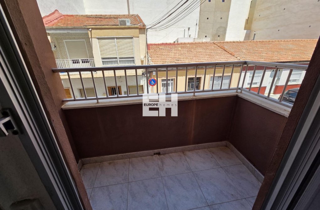 Revente - Appartement - Torrevieja - Las Piscinas Naturales